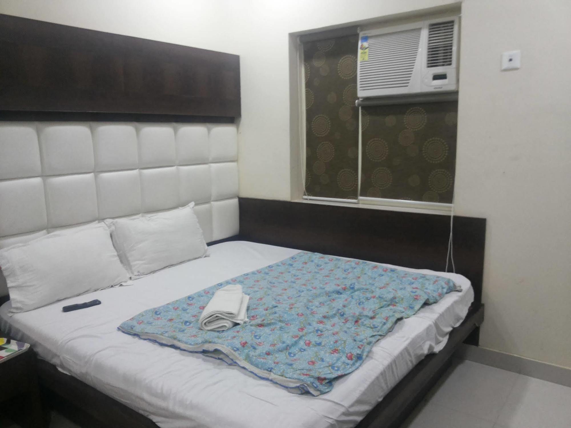Hotel Pink City @ Opposite New Delhi Railway Station Paharganj Zewnętrze zdjęcie
